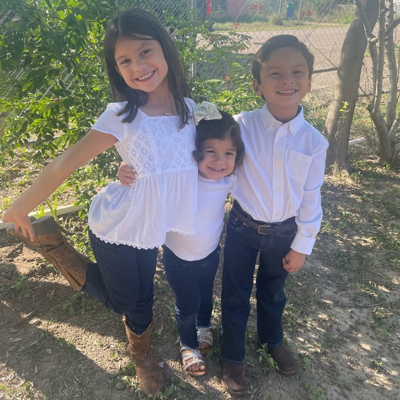 Meet your Posher, Nidia - Picture 14 of 16